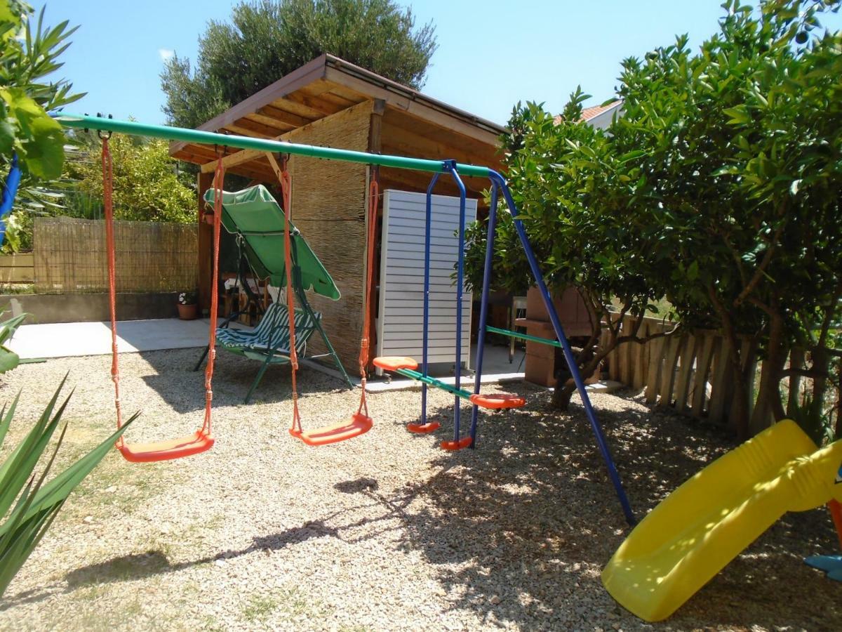 אורביץ Apartments Vidic מראה חיצוני תמונה
