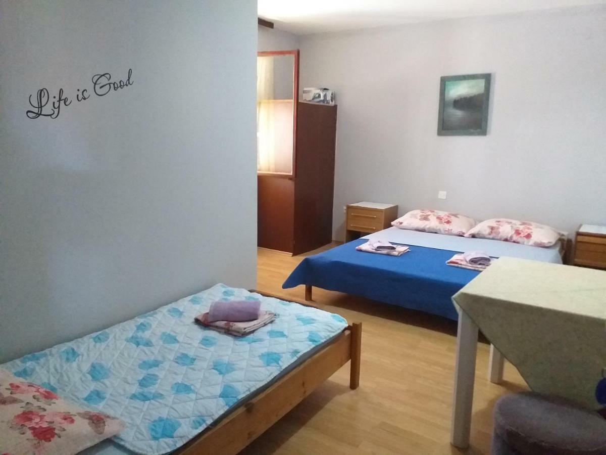 אורביץ Apartments Vidic מראה חיצוני תמונה